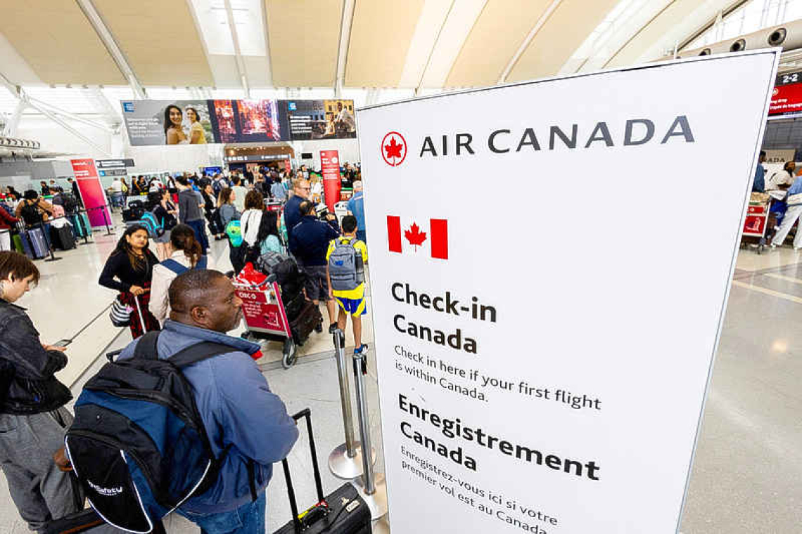 Air Canada resumes service after  flight attendants' union ends strike